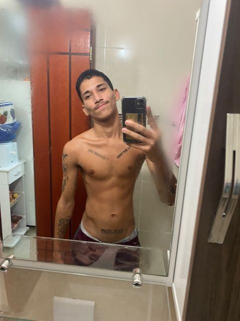 augusto-wang-3