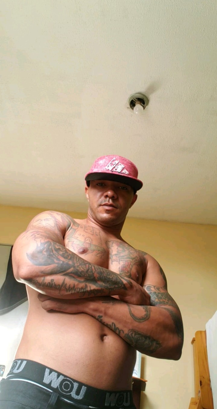 9f0f5cb1ac17cd3c0d5ba66a02c957c7